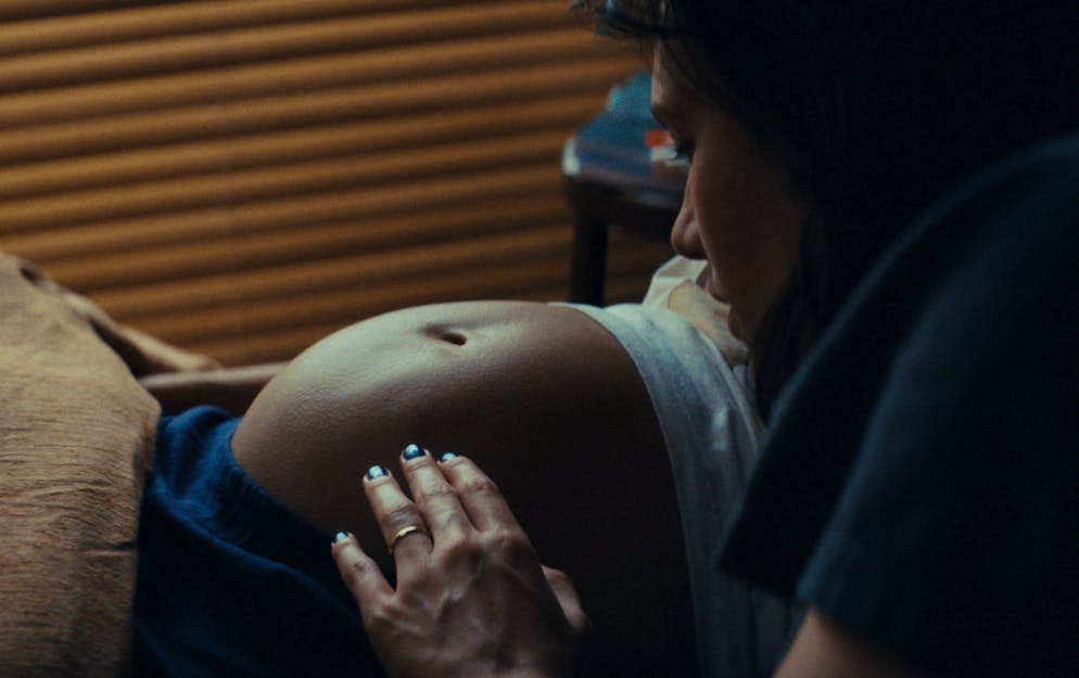 Preuves d'amour. «Des Preuves d'Amour» aborde la manière dont tout un chacun peut se préparer à la venue d'un enfant.