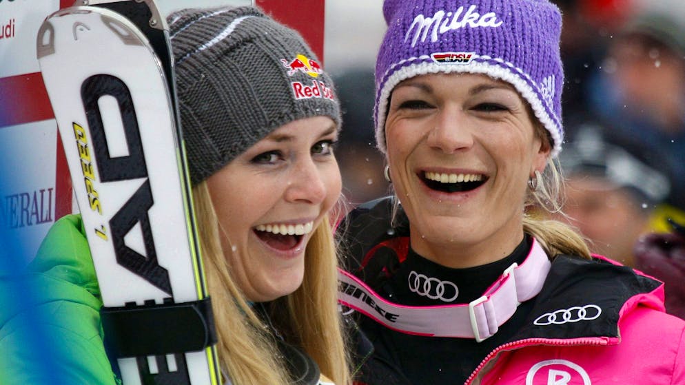 Lindsey Vonn (links) und Maria Höfl-Riesch nach der Abfahrt in Lake Louise im November 2012.