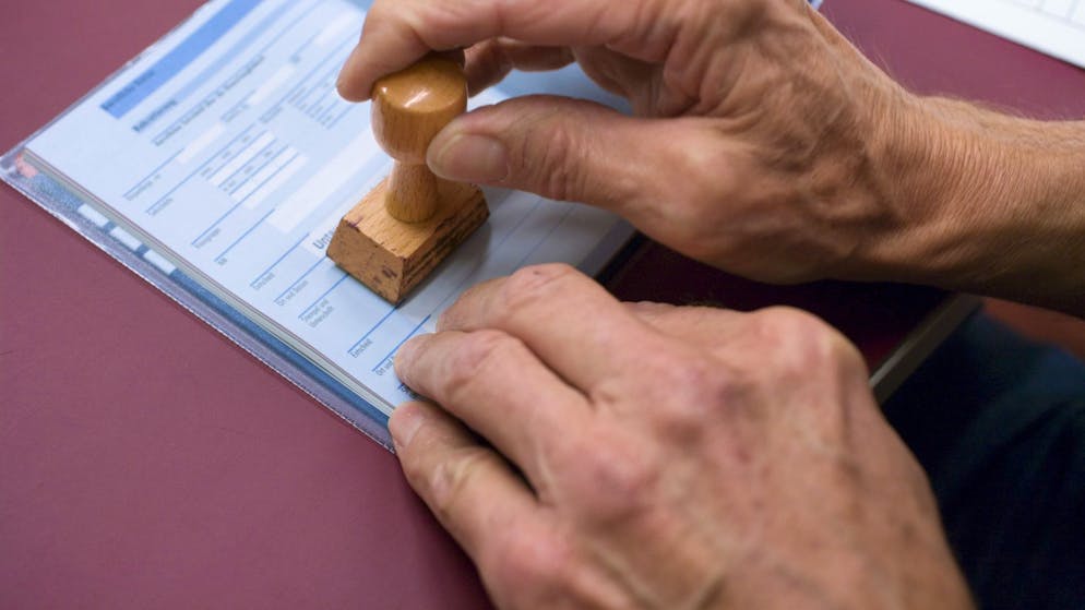 «Eccessivamente formalistico». L'esercito svizzero rifiuta un'offerta per un errore di battitura. Ecco la storia