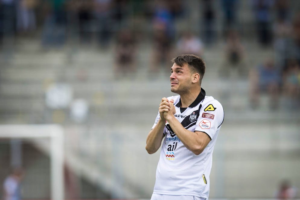 Veseli spielte bislang nur eine Saison in der Schweiz.