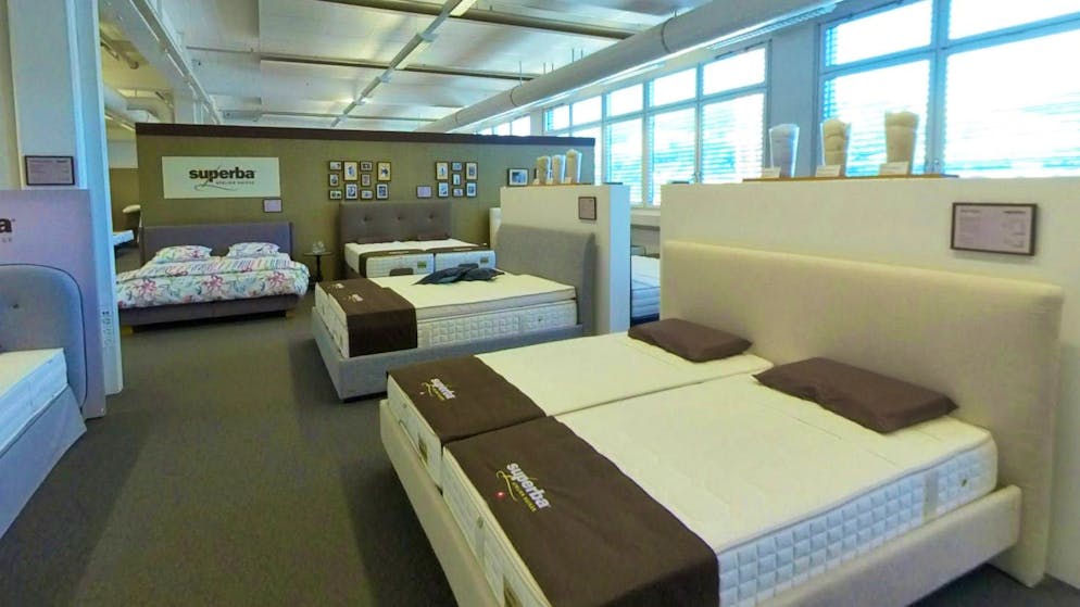 Stipendi non pagati da mesi. Superba e Swissflex, due noti marchi svizzeri di materassi, rischiano di sparire