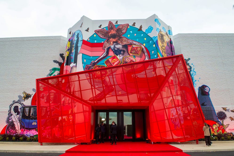 «Netflix House»: Netflix eröffnet erstes Erlebniszentrum - Gallery. Das erste Netflix House zog in das Gebäude eines ehemaligen Kaufhauses in einem Einkaufszentrum ein.