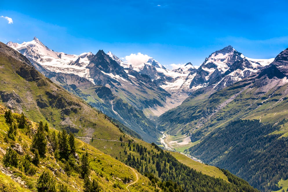 L’enquête a permis d’établir que deux alpinistes avaient disparu dans ce secteur, le 4 novembre 1994. (image d'illustration)