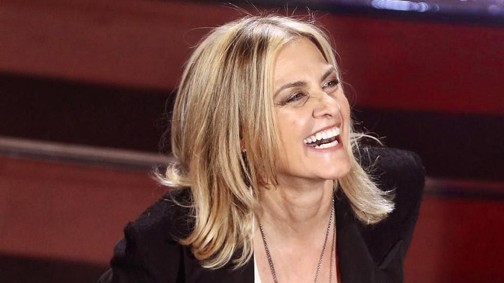 La cantante si racconta. Irene Grandi: «Mi cacciavo in relazioni da cui poi scappavo»