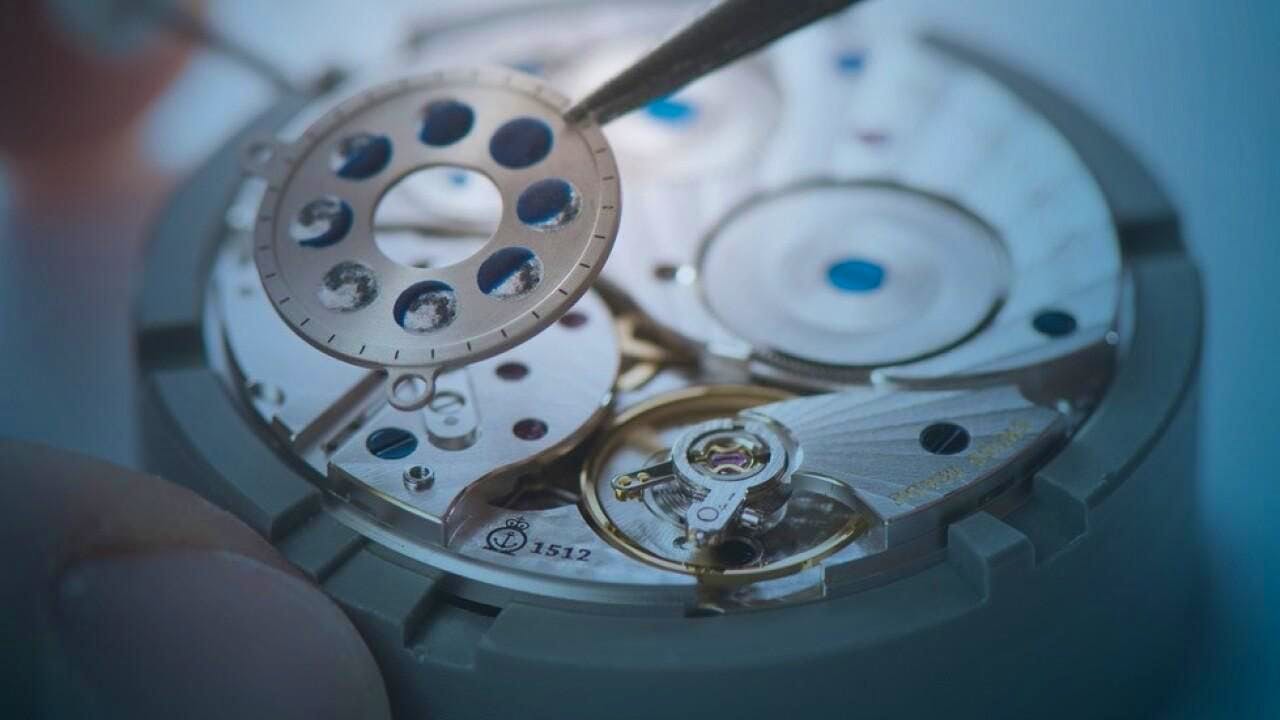 Orologeria. Manufacture La Joux-Perret: LVMH acquisisce partecipazione