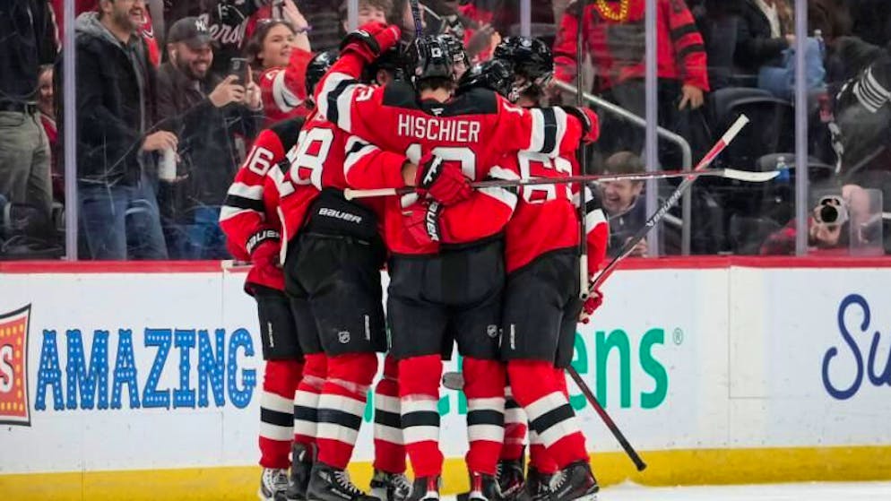 NHL. Meier und Hischier mit Assist – Devils bezwingen die Blackhawks erneut