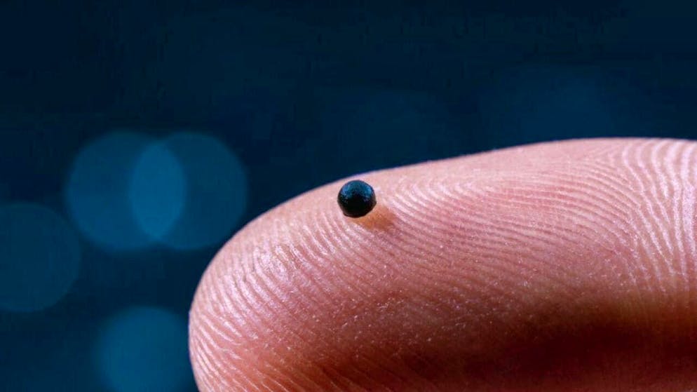 The tiny ball on the tip of your finger is a robot.