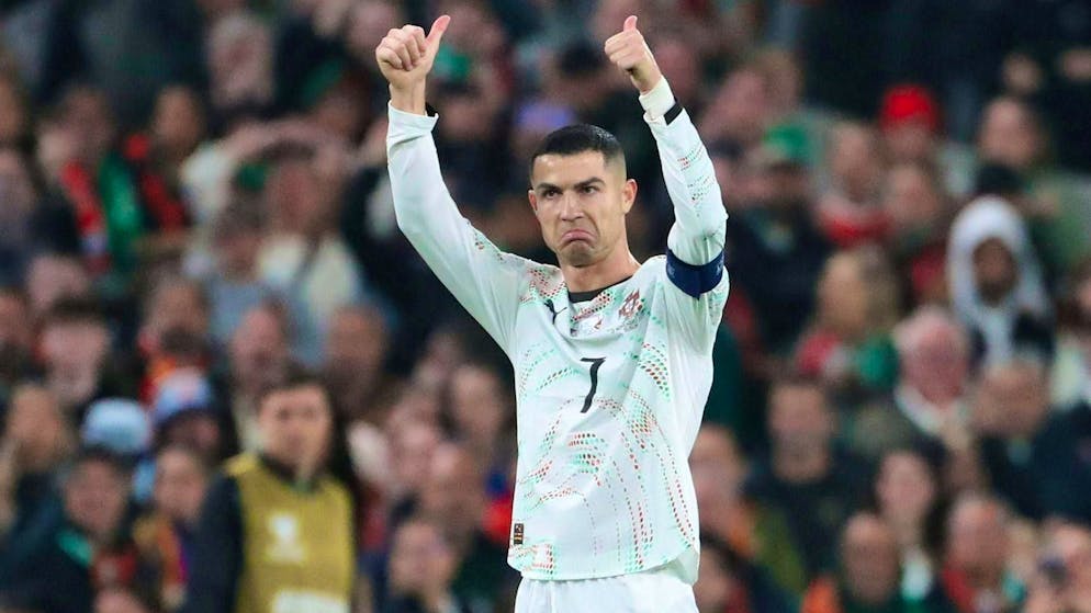 Cristiano Ronaldo leaves the pitch early after his red card against Ireland.