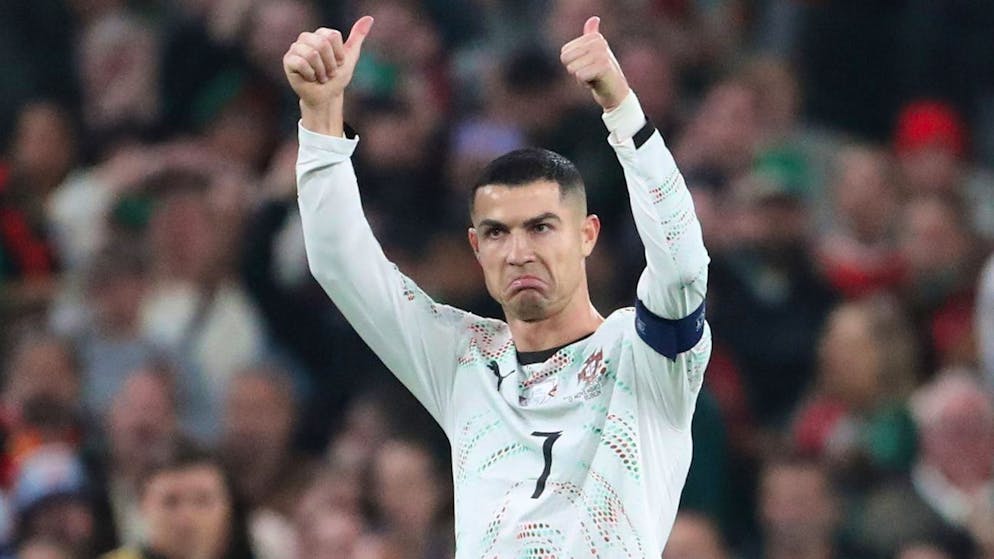 Platzverweis nach Tätlichkeit. Ronaldo brennen die Sicherungen durch – Portugal verpasst vorzeitige WM-Quali