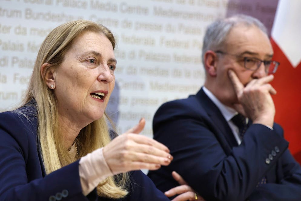 Oltre al consigliere federale Guy Parmelin, nella delegazione anche la direttrice della Segreteria di Stato dell'economia (SECO) Helene Budliger Artieda (foto d'archivio).