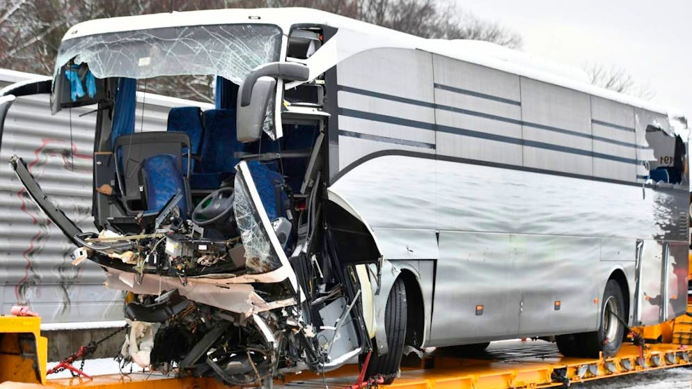 Homicides par négligence. Accident mortel d'un Flixbus à Zurich: peine légèrement réduite