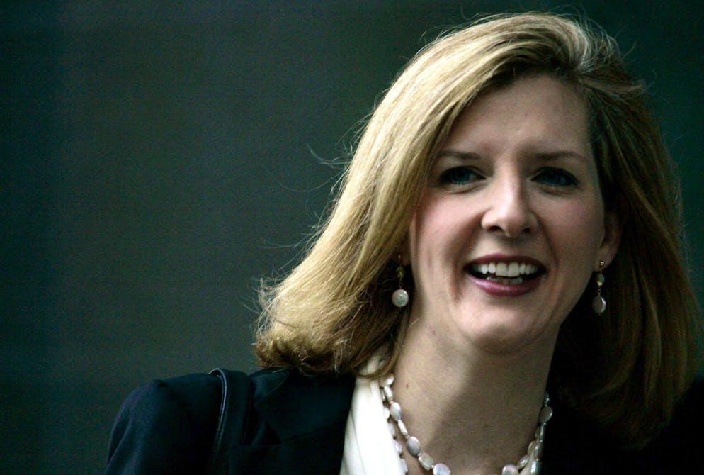 Correspondance Epstein. Avec Kathryn Ruemmler, ancienne conseillère à la Maison-Blanche sous la présidence de Barack Obama jusqu'en 2014 et avocate, les premiers échanges d'Epstein datent de la même année, les plus récents de 2019.