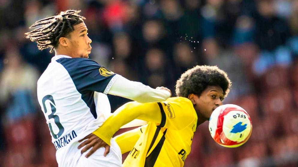 FC Zurich's Livano Comenencia (left) could soon be playing at the World Cup with the Caribbean nation of Curaçao