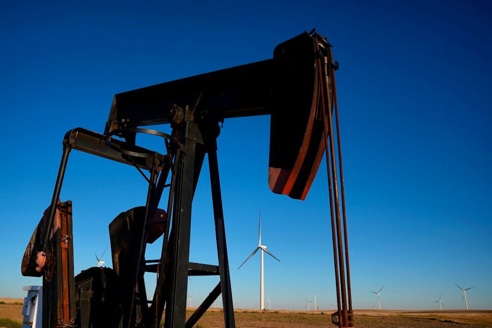 bluewin.ch - 1600 oil, gas and coal lobbyists discuss climate protection