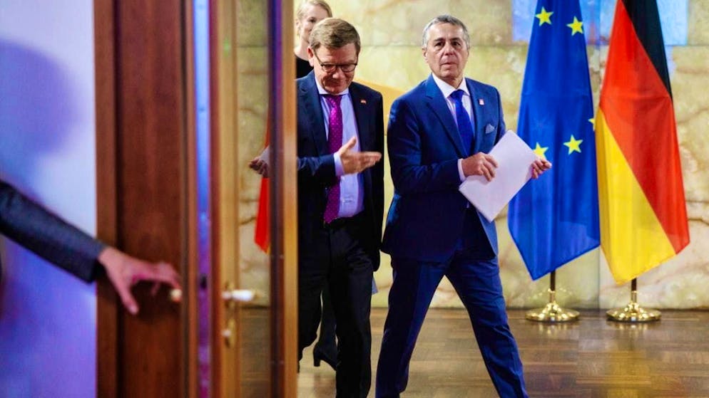 German Foreign Minister Johann Wadephul (left) assured Federal Councillor Ignazio Cassis of solidarity in the customs dispute with the USA during the latter's visit to Berlin.