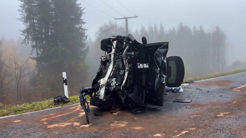 «Hand in Hand im Himmel». Horror-Crash auf deutscher Landstrasse – Schwestern (16, 19) sterben
