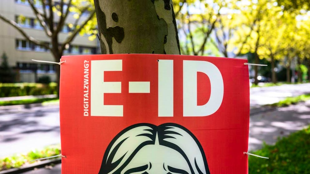 Plus les votants se situaient à gauche, plus leur approbation de la loi sur l'e-ID a été forte.