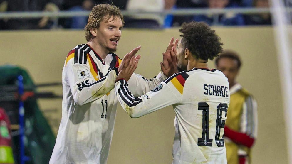 Nick Woltemade (left) shines in Luxembourg with two goals.