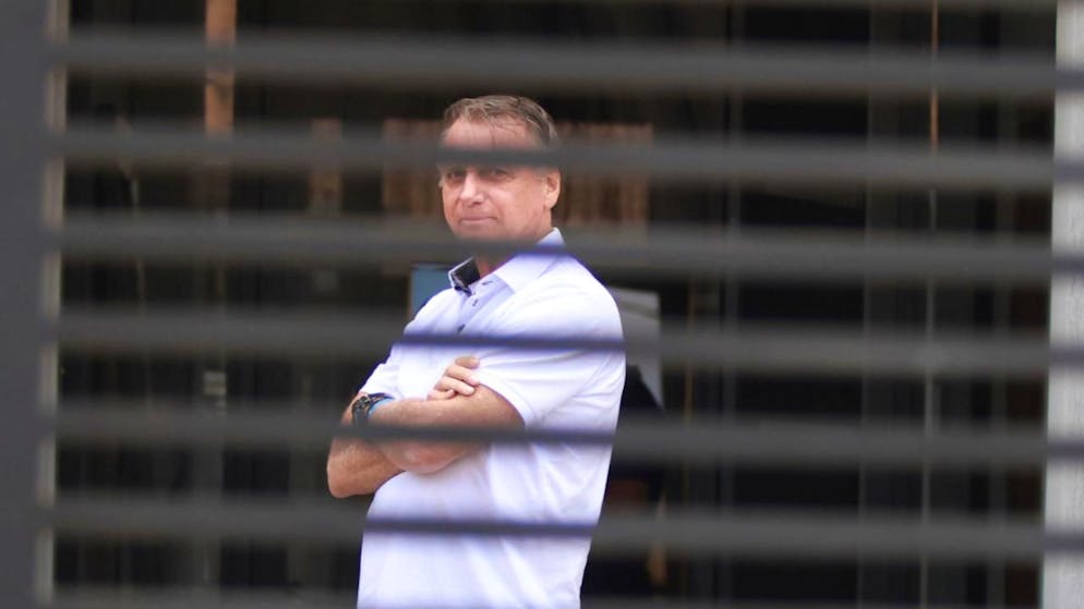 Condamné à 27 ans. Appel de Bolsonaro rejeté, qui se rapproche de la prison