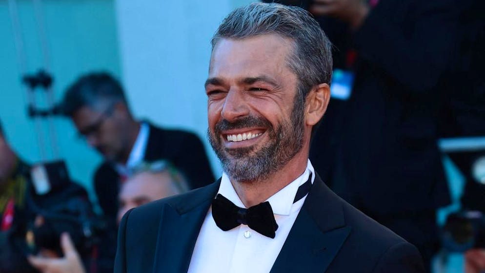 Ecco il trailer. Luca Argentero veste la toga: arriva l'avvocato Ligas sullo schermo