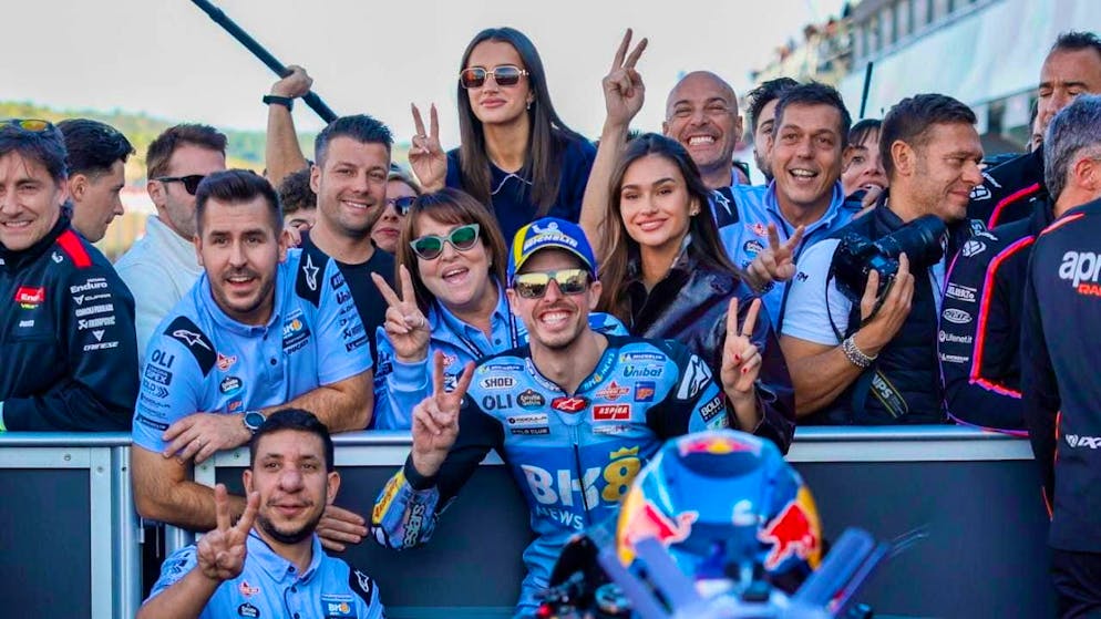 Alex Marquez celebrates another victory in the sprint race with his team