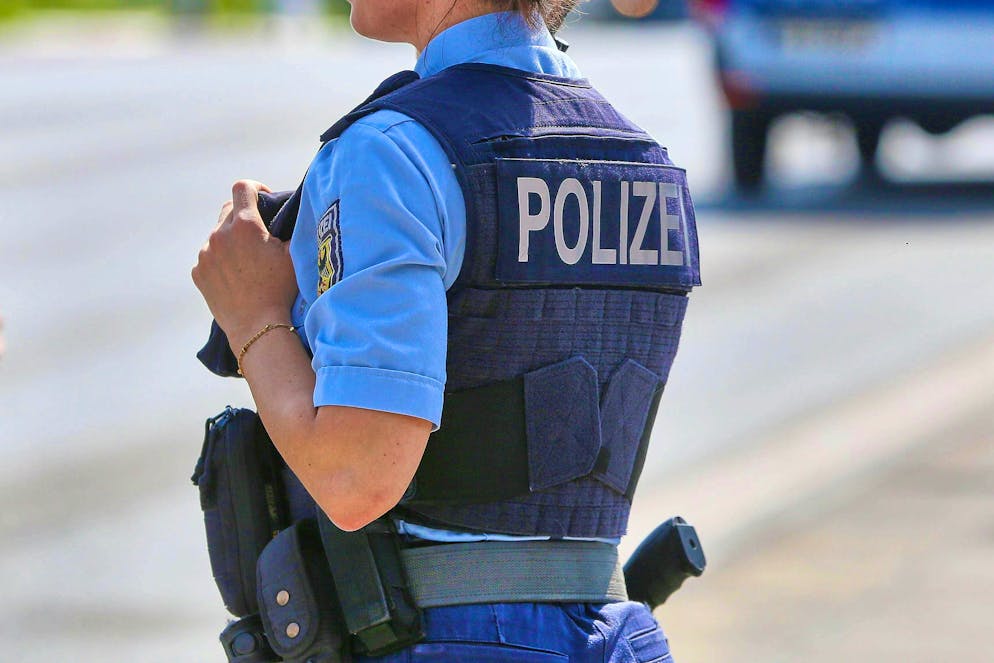 Police colleagues accuse the female inspector of having changed her gender simply to advance her career.