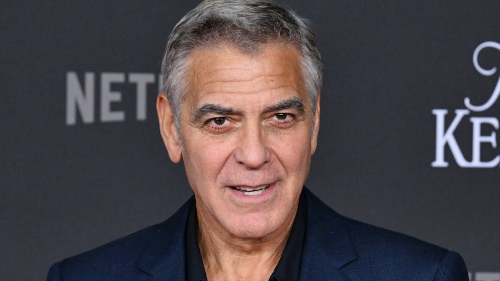 «Von einem Bären gefressen». George Clooney hat schlechte Erinnerungen an ersten Film