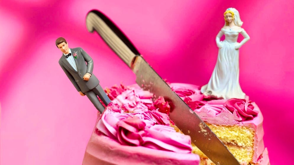 Divorce breaks up a life together. It gets really expensive for mothers afterwards.