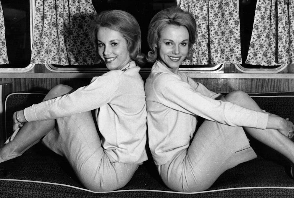 The Kessler twins have died. 1965: The Kessler twins on August 2, 1965 in London. The entertainers were known for their singing, dancing and acting in Germany and Italy in the 1950s and 1960s. They were known as the "Kessler twins".