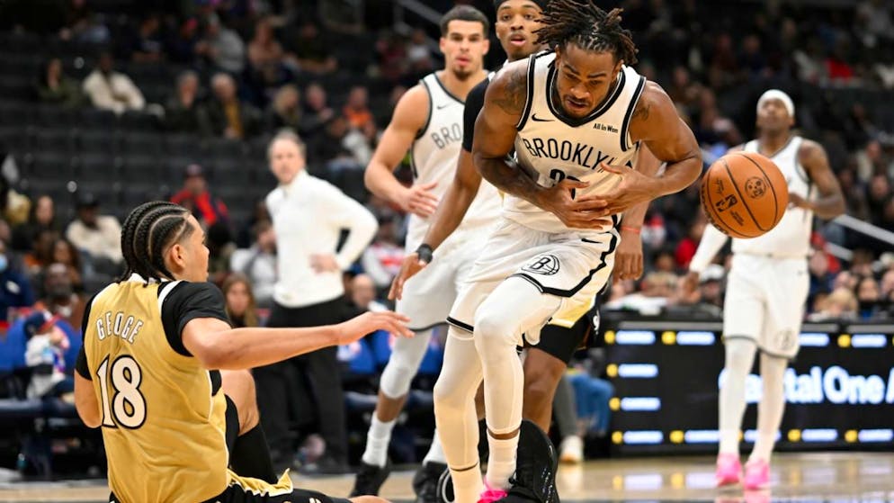 Trotz starker eigener Leistung mit den Washington Wizards weiterhin am Boden: Kyshawn George (links)