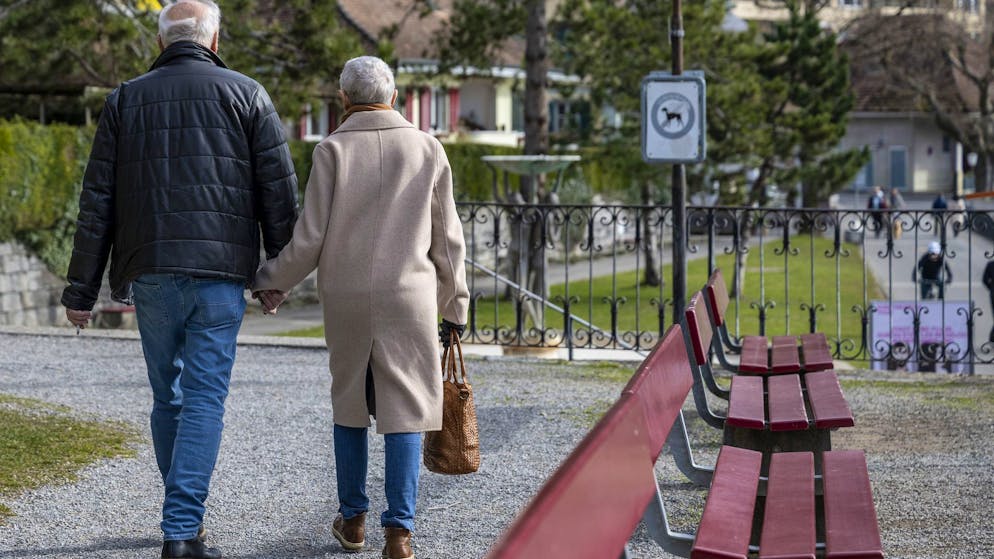 Neue Zahlen des Bundes. So viel Geld bleibt Schweizer Haushalten am Monatsende übrig