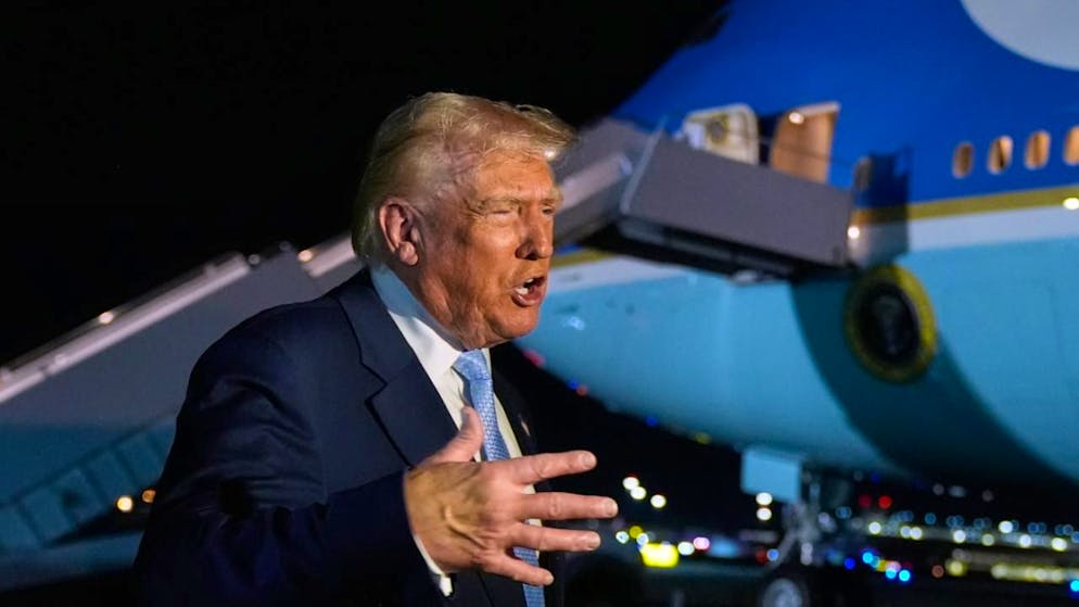 «Nous n'avons rien à cacher». Trump soutient finalement la publication du dossier Epstein