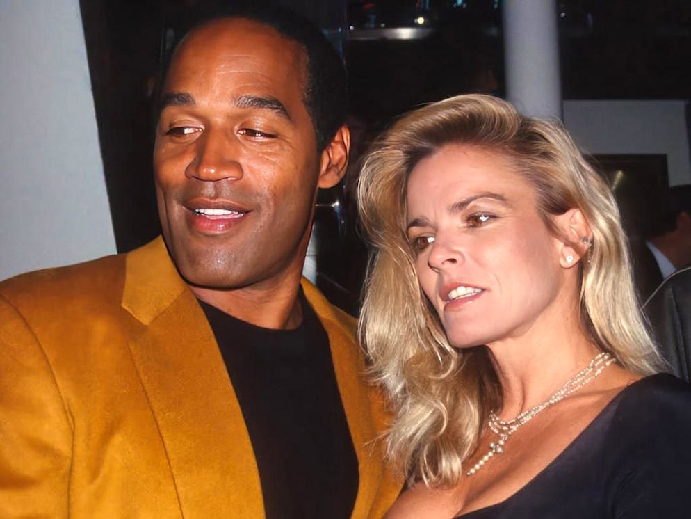 Oj Simpson con Nicole Brown Simpson