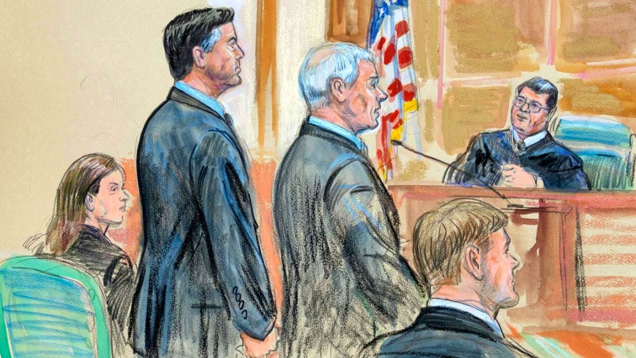 USA. Charges against ex-FBI chief - US government comes under pressure