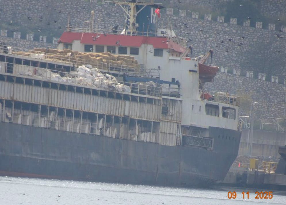 Das vor zwei Monaten in See gestochene Boot Spiridon II befindet sich nach einer Ablehnung der Türkei offenbar wieder auf dem Rückweg nach Montevideo.