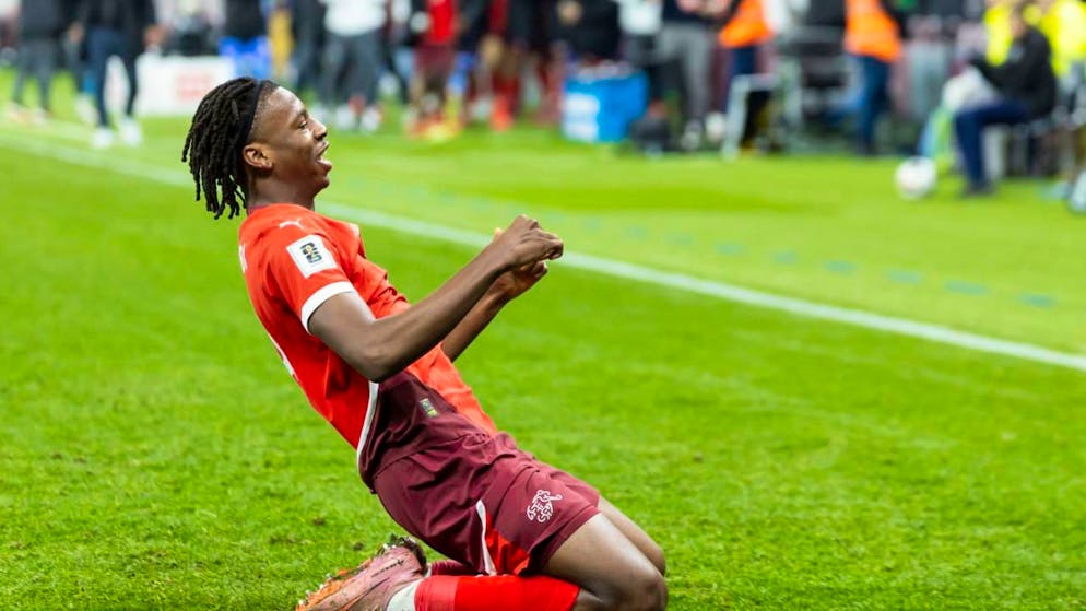 Johan Manzambi steht gegen Kosovo erstmals in einem Pflichtspiel der Schweizer Nationalmannschaft in der Startaufstellung