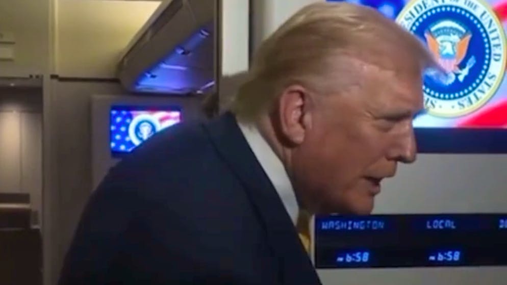 USA unter Donald Trump. Trump zu Reporterin: «Ruhe, Schweinchen!» +++ Clinton-Minister tritt wegen Epstein ab