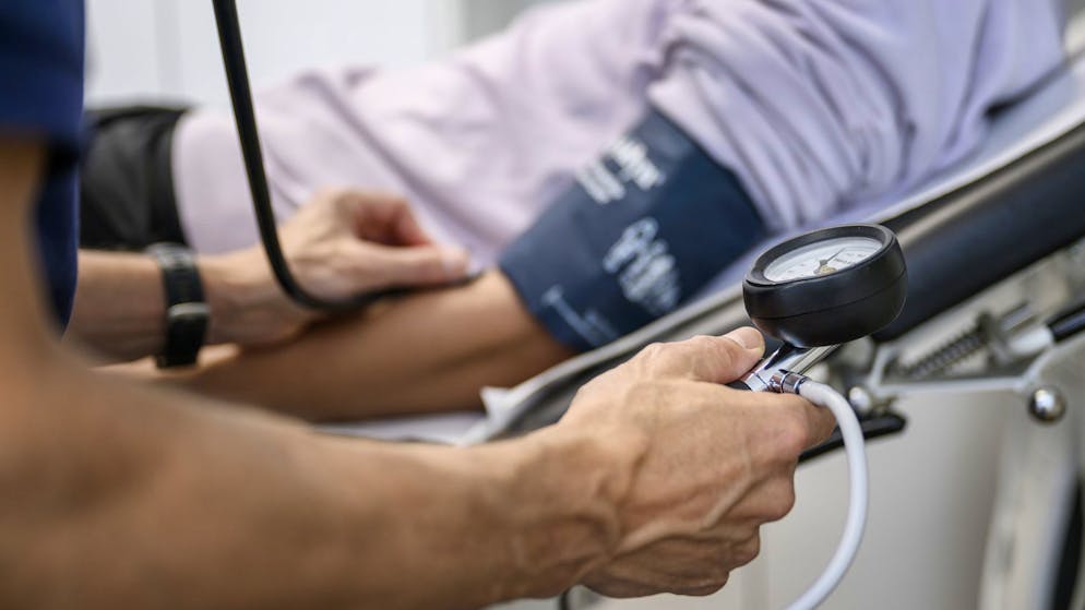 Ça continue d'augmenter. Les dépenses de santé en Suisse frôleront les 110 milliards en 2027!