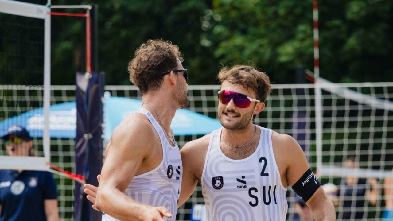Beach volleyball. Knockout phase starts with two Swiss defeats