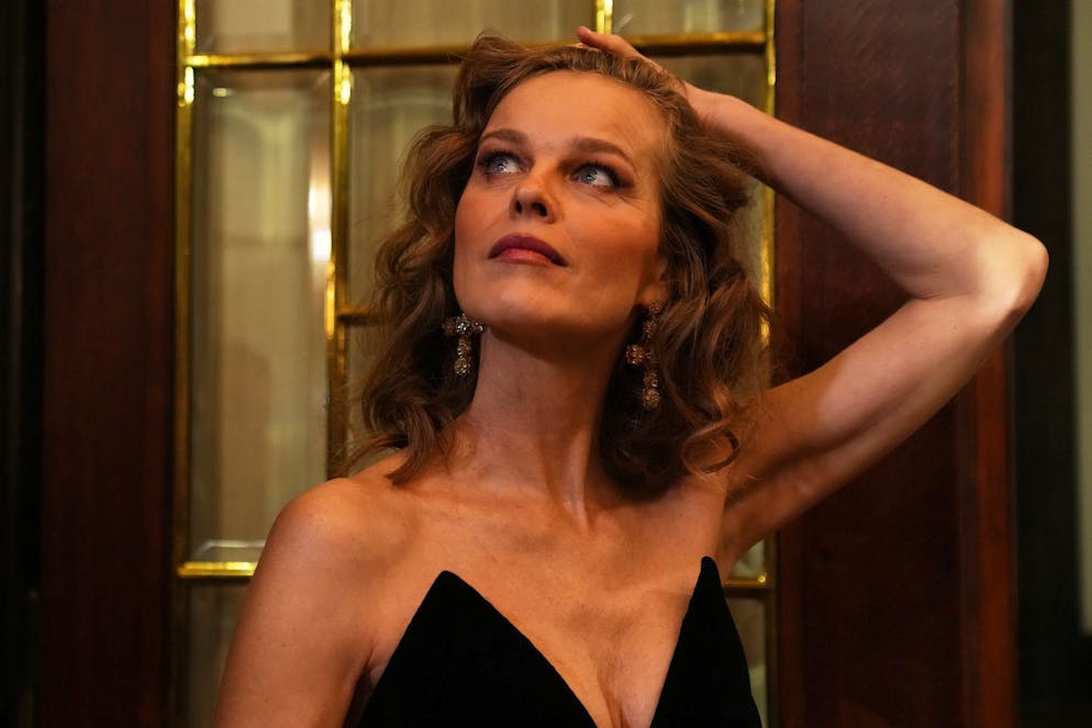 La supermodella Eva Herzigova in uno scatto del 14 novembre 2025