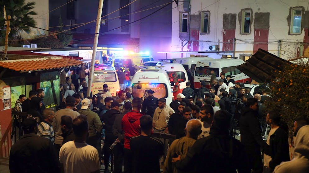 Nahost-Ticker. Libanon: 13 Tote bei israelischem Angriff auf Palästinenser +++ Hamas lehnt UN-Resolution zur Absicherung von Friedensplan ab