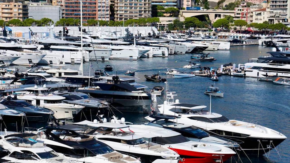 Das Vermögen der Superreichen wächst rasant – laut Oxfam könnte man damit Milliarden Menschen aus der Armut holen. (Archivbild)