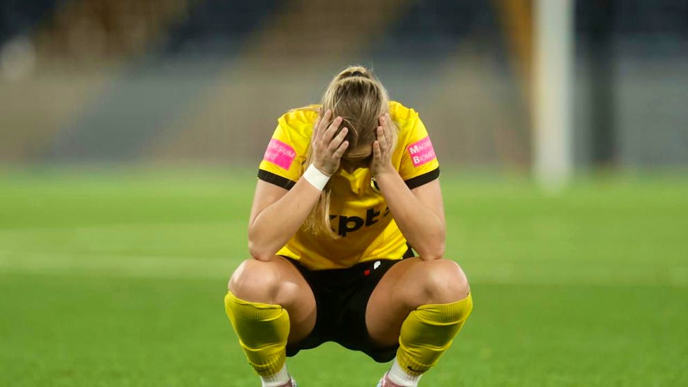 YBs Maja Jelcic kann ihre Enttäuschung nach dem bitteren Achtelfinal-Out im Europa Cup nicht verbergen