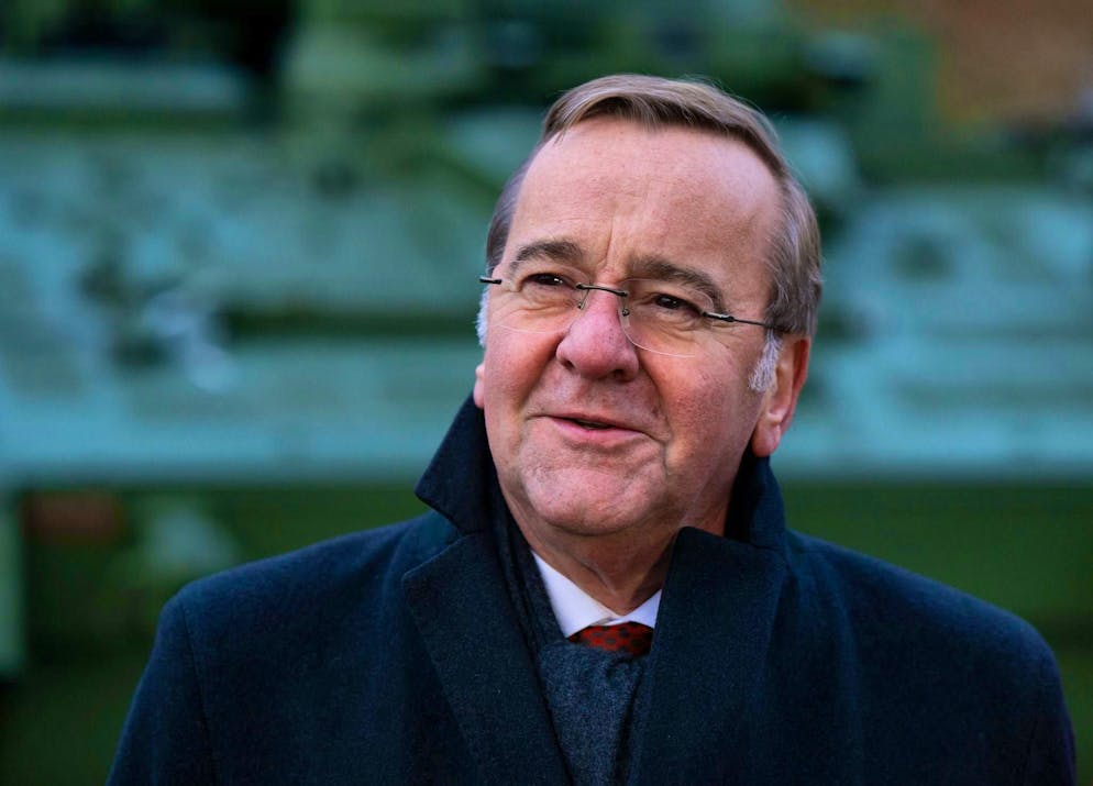 Almost 200 new Leopard tanks for the Bundeswehr - Gallery. German Defense Minister Boris Pistorius.