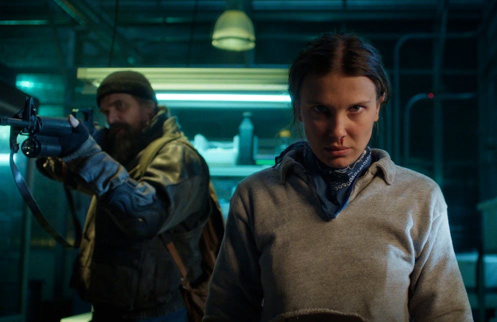 Millie Bobby Brown als Eleven und David Harbour als Jim Hopper in der finalen Staffel von «Stranger Things».