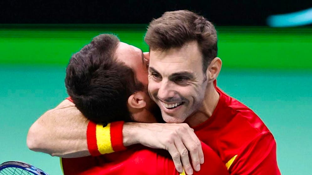 Marcel Granollers (rechts) und Pedro Martinez machen den Sieg von Spanien gegen Tschechien perfekt