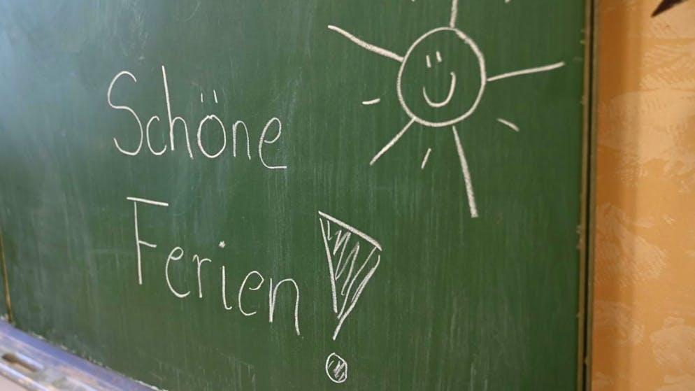 Der Bundesrat ist gegen eine sechste Ferienwoche für Jugendliche in der Berufslehre. (Themenbild)