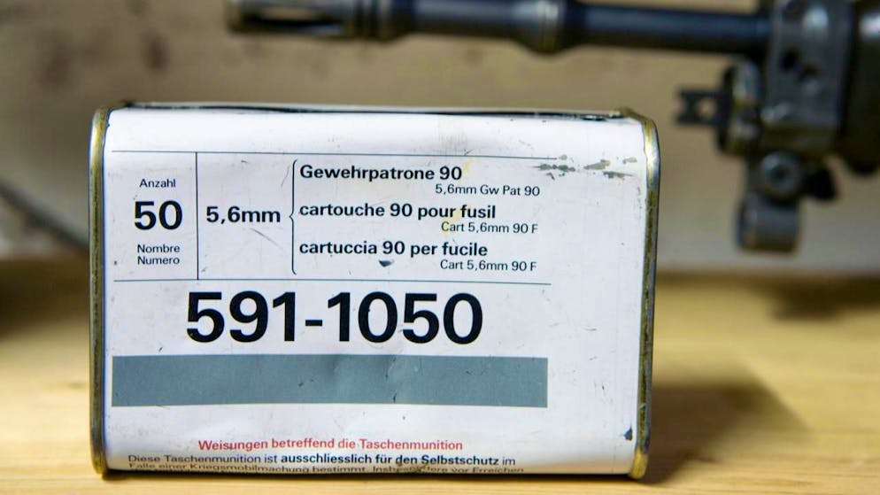 Angehörige der Armee sollen Taschenmunition wieder mit nach Hause nehmen dürfen. Das fordert die zuständige Ständeratskommission. (Archivbild)