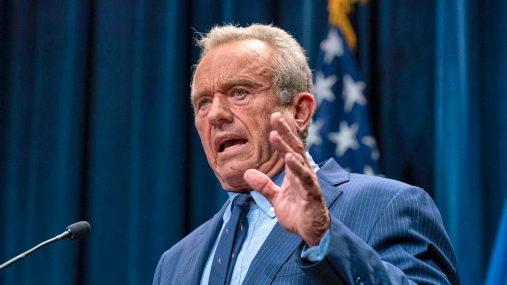 US-Gesundheitsminister Kennedy Jr. gilt als Impfskeptiker. Nun hat eine ihm unterstellte Behörde ihre Angaben zu Impfungen und Autismus geändert.