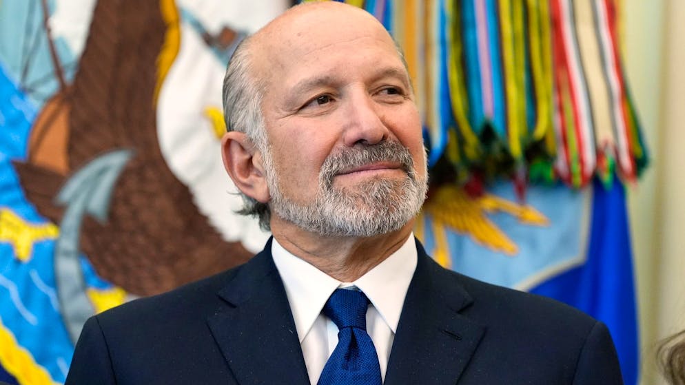 Howard Lutnick steht dem US-Wirtschaftsministerium vor. (Archivbild)